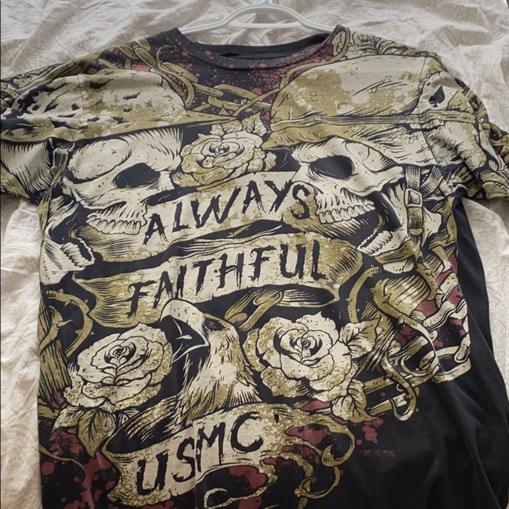 T-shirt